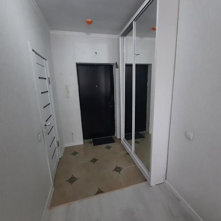 Кошкарбаева 45 Б Apartment Astana Bagian luar foto