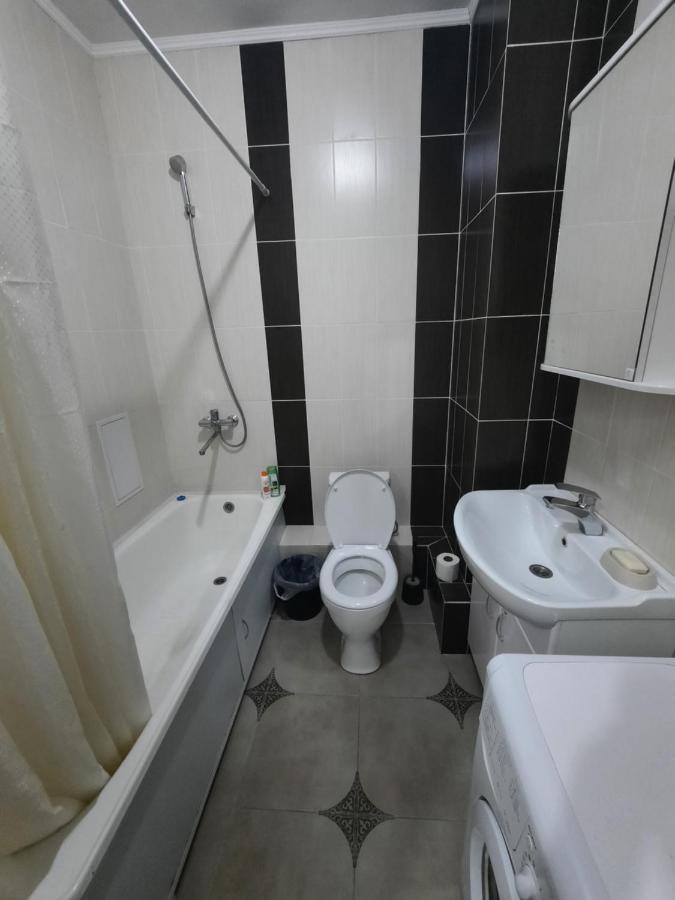 Кошкарбаева 45 Б Apartment Astana Bagian luar foto